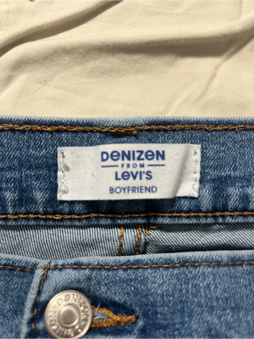 Denizen from Levi's Light Blue Distressed Ankle Jeans - Picture 5 of 6